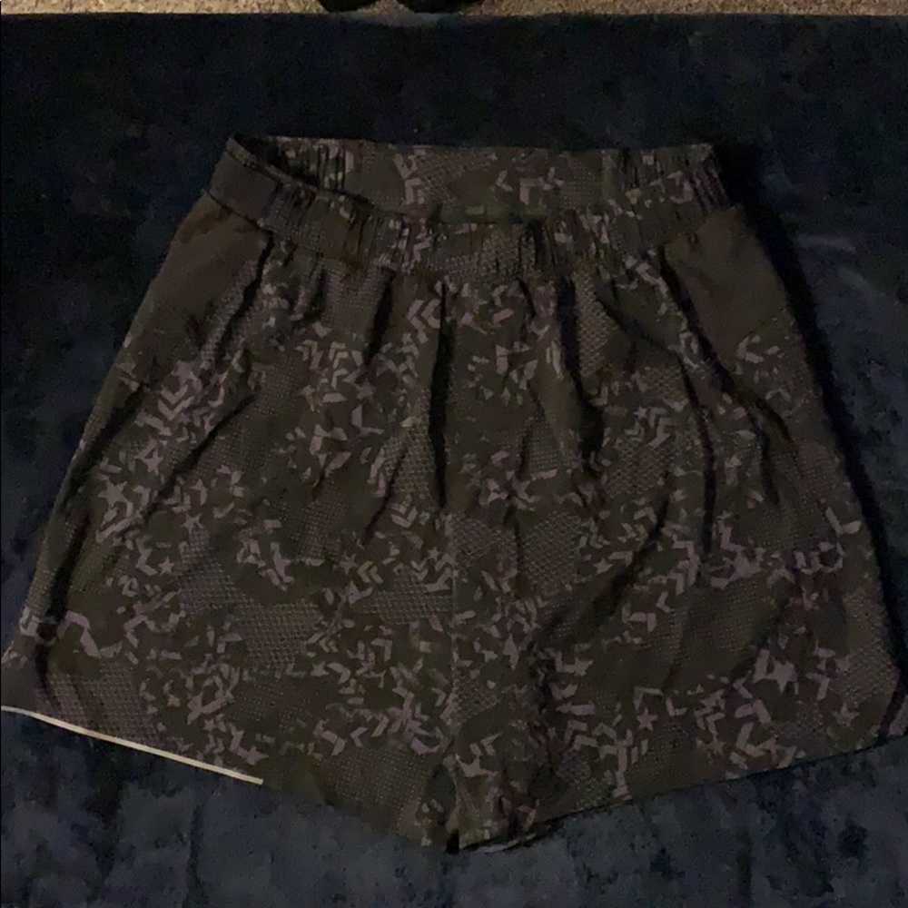 Lululemon Barry’s Bootcamp Surge Short